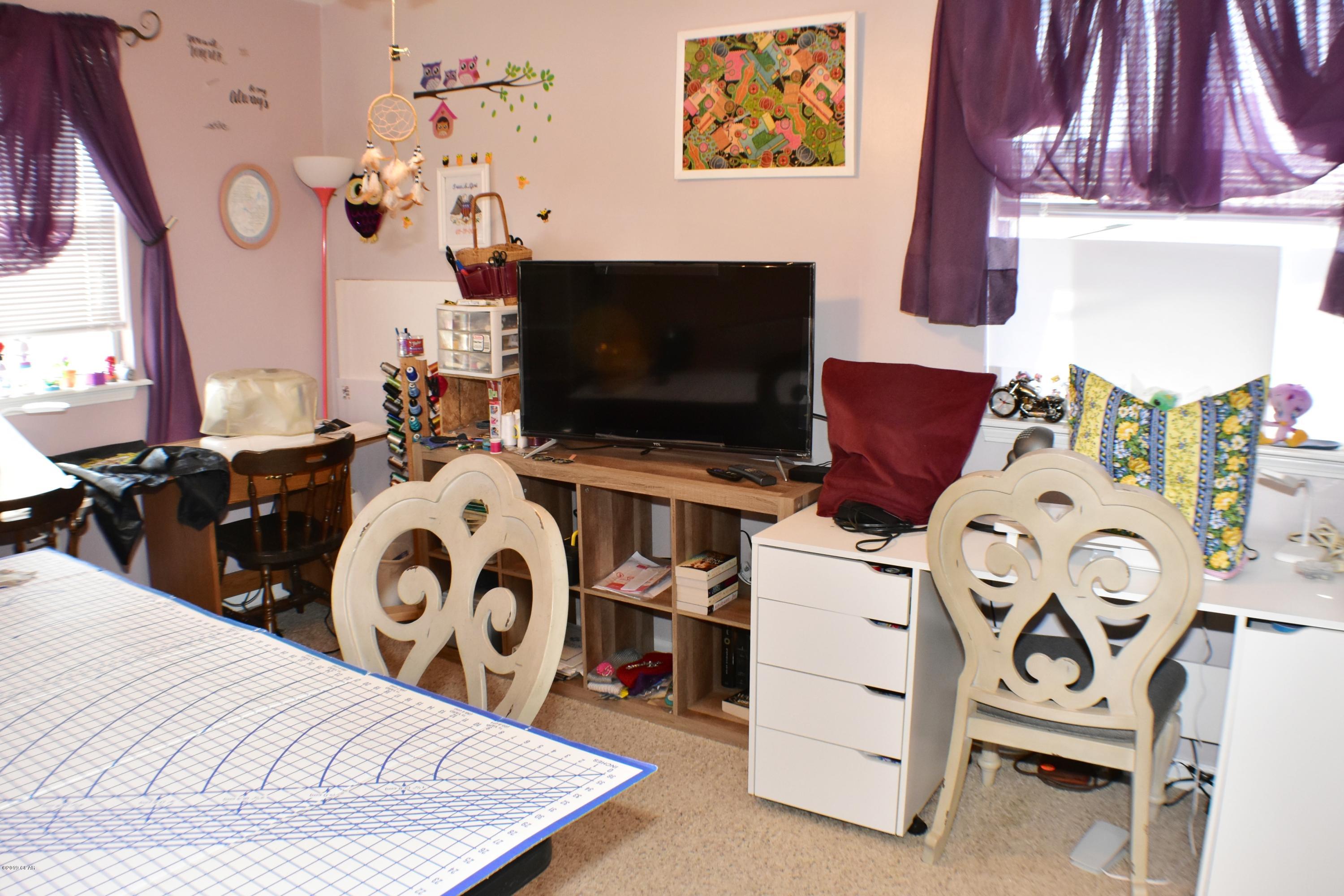 Pine-Lea 2nd - Residential