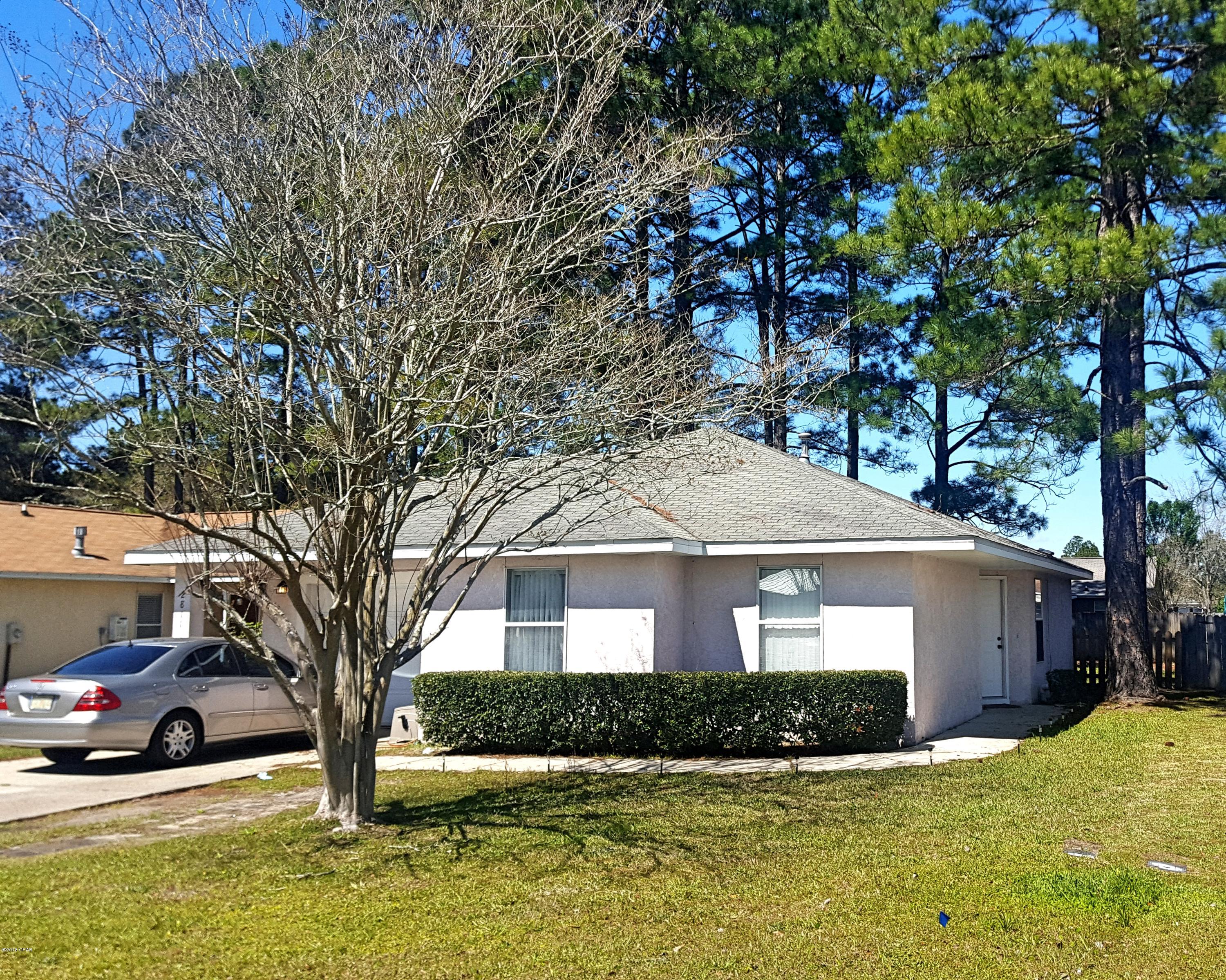 Pine Tree Place Unit 1 - Residential