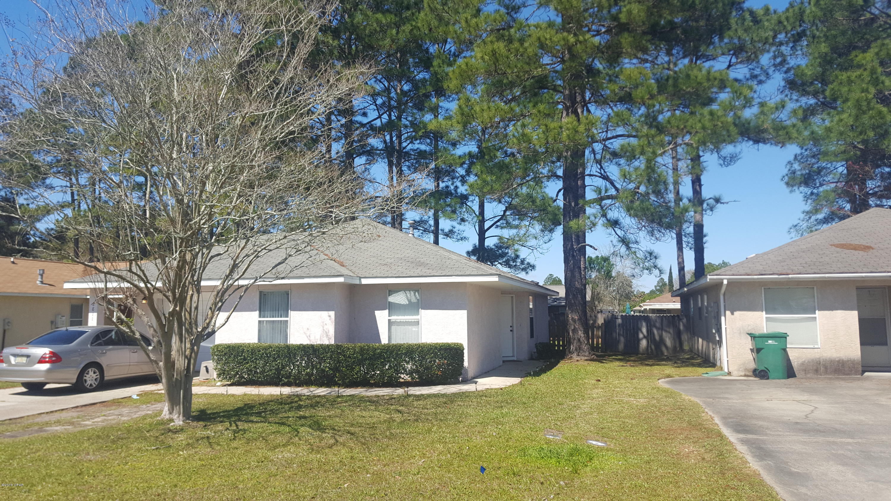 Pine Tree Place Unit 1 - Residential