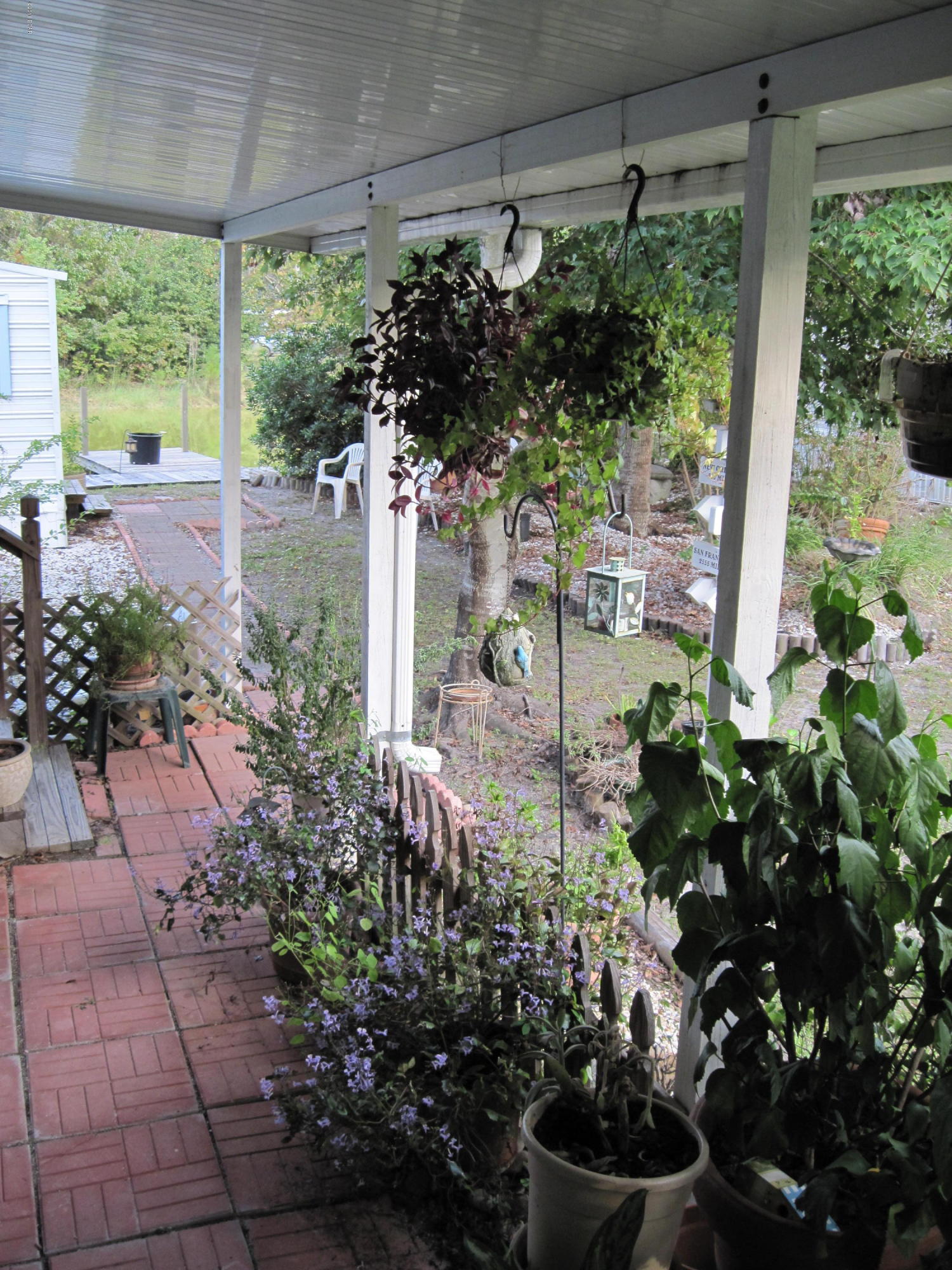 Fairview Mob Home Est - Residential