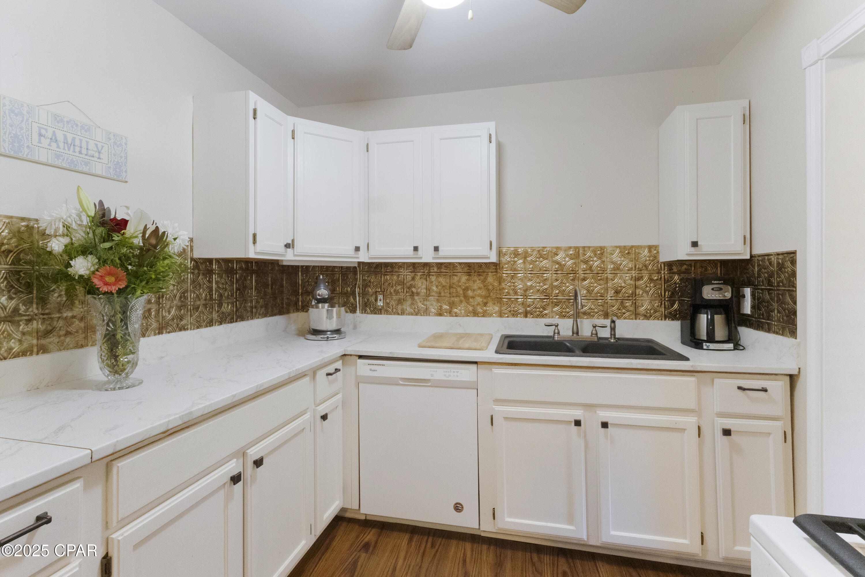 Cove Terrace 2nd Add - Residential