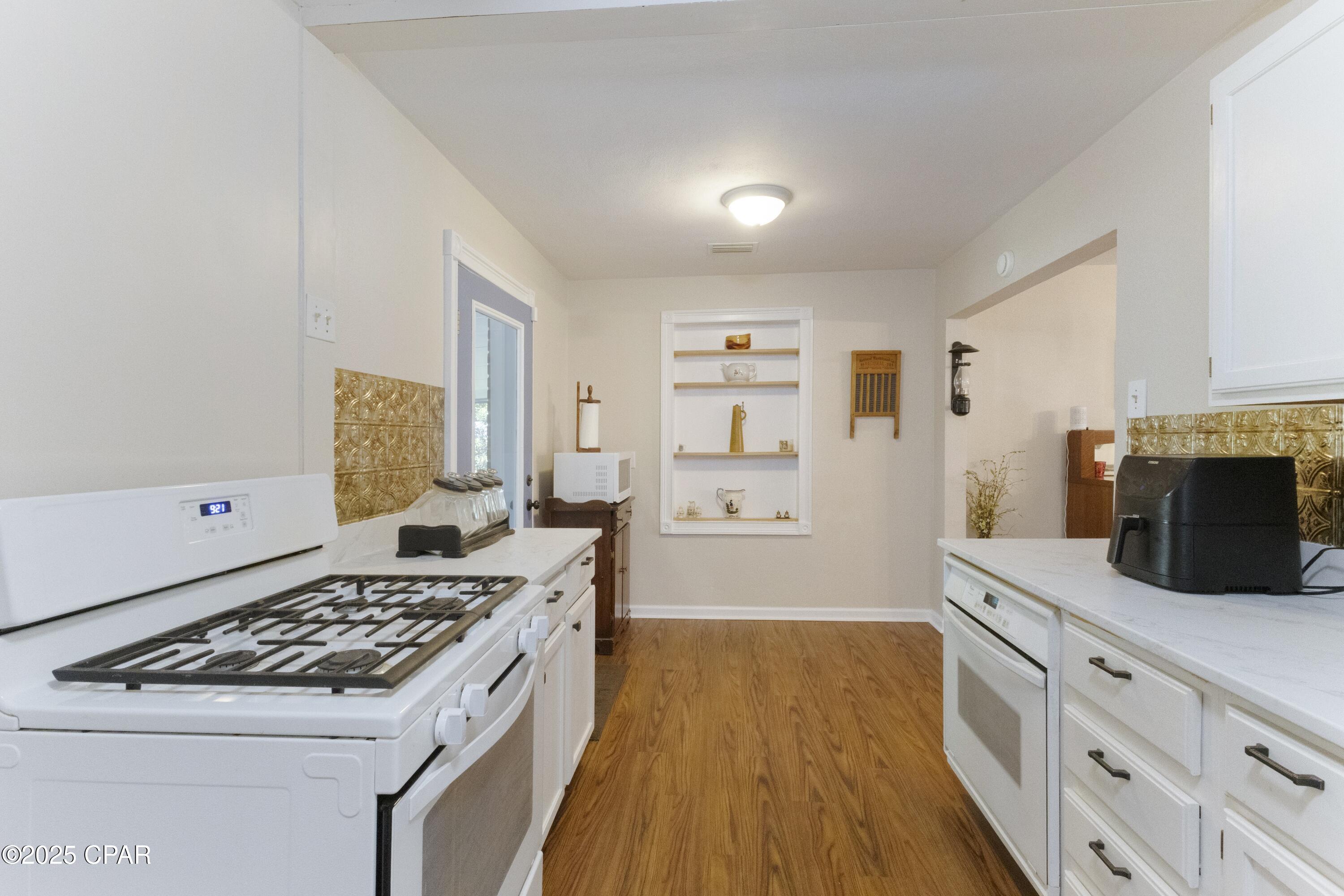 Cove Terrace 2nd Add - Residential