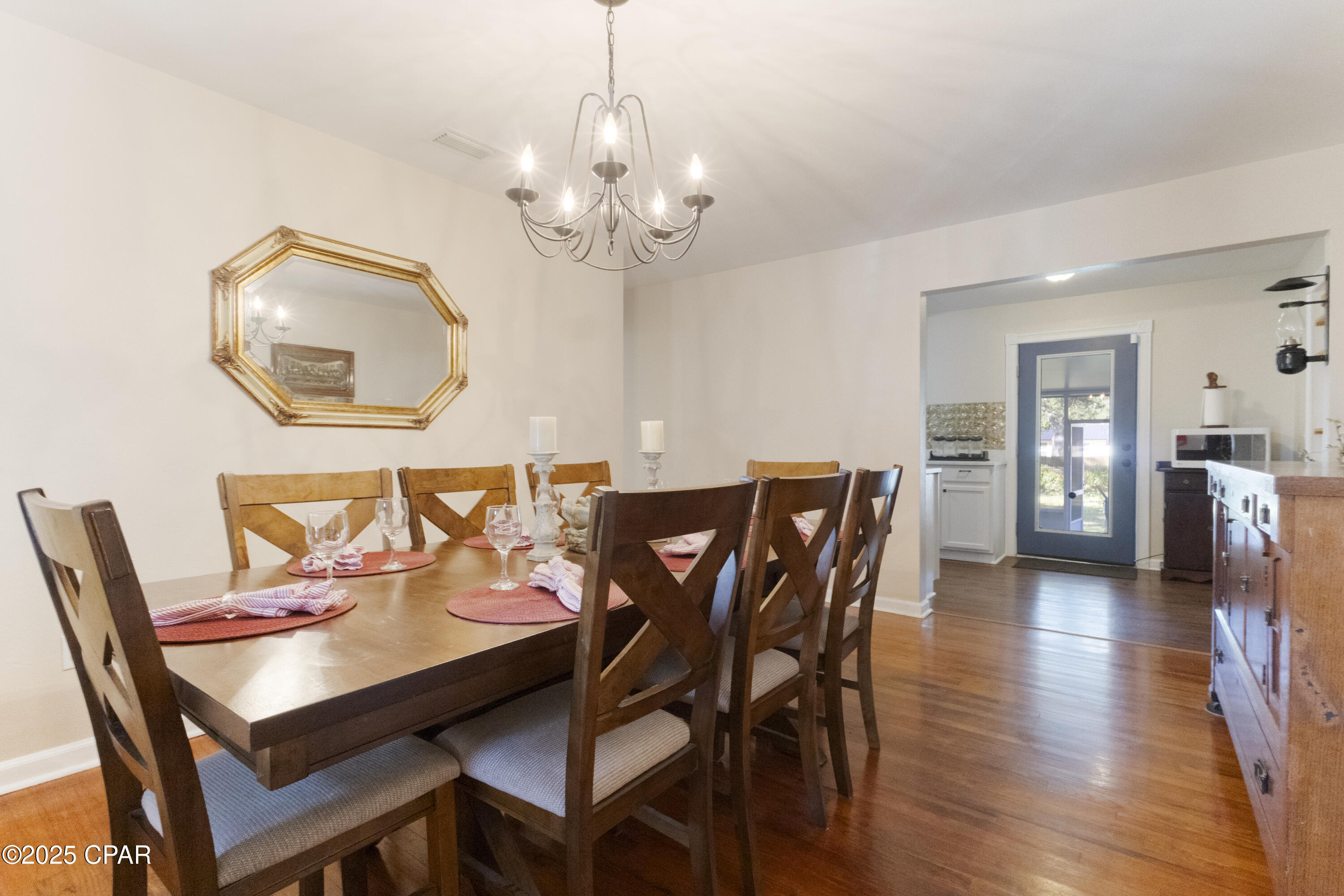 Cove Terrace 2nd Add - Residential