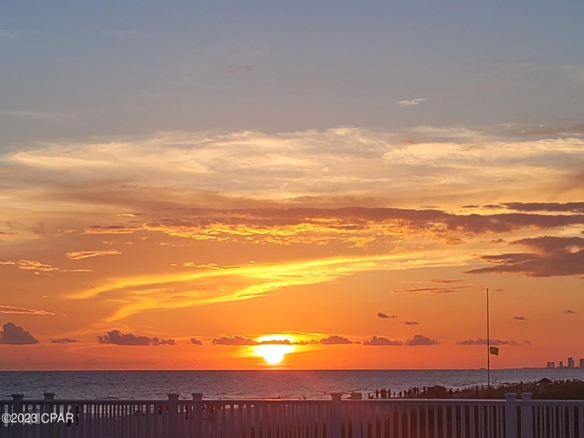 Long Beach Towers II - Residential