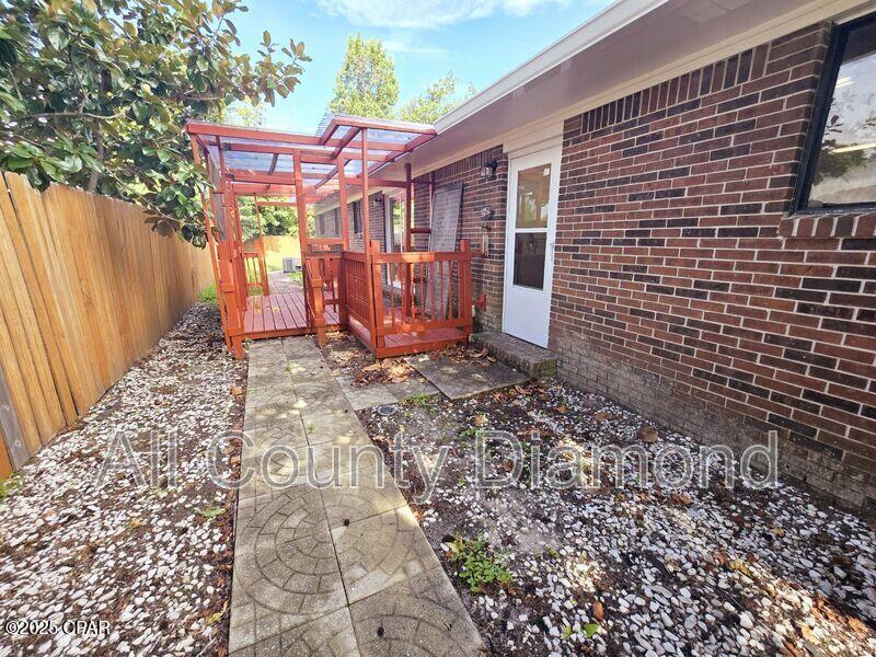 [No Recorded Subdiv] - Residential Lease