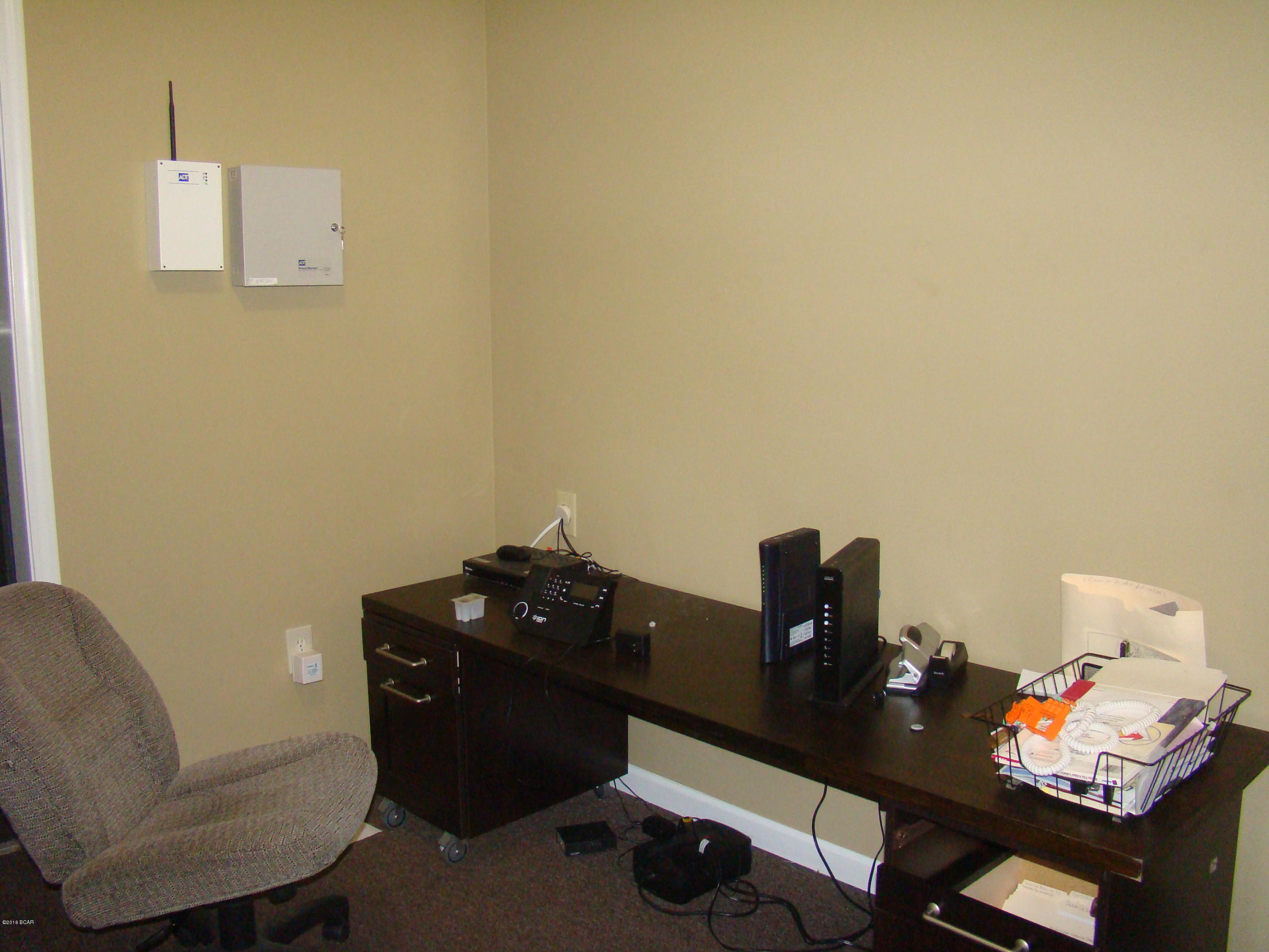 Holly Street Commercial Park - Commercial Sale