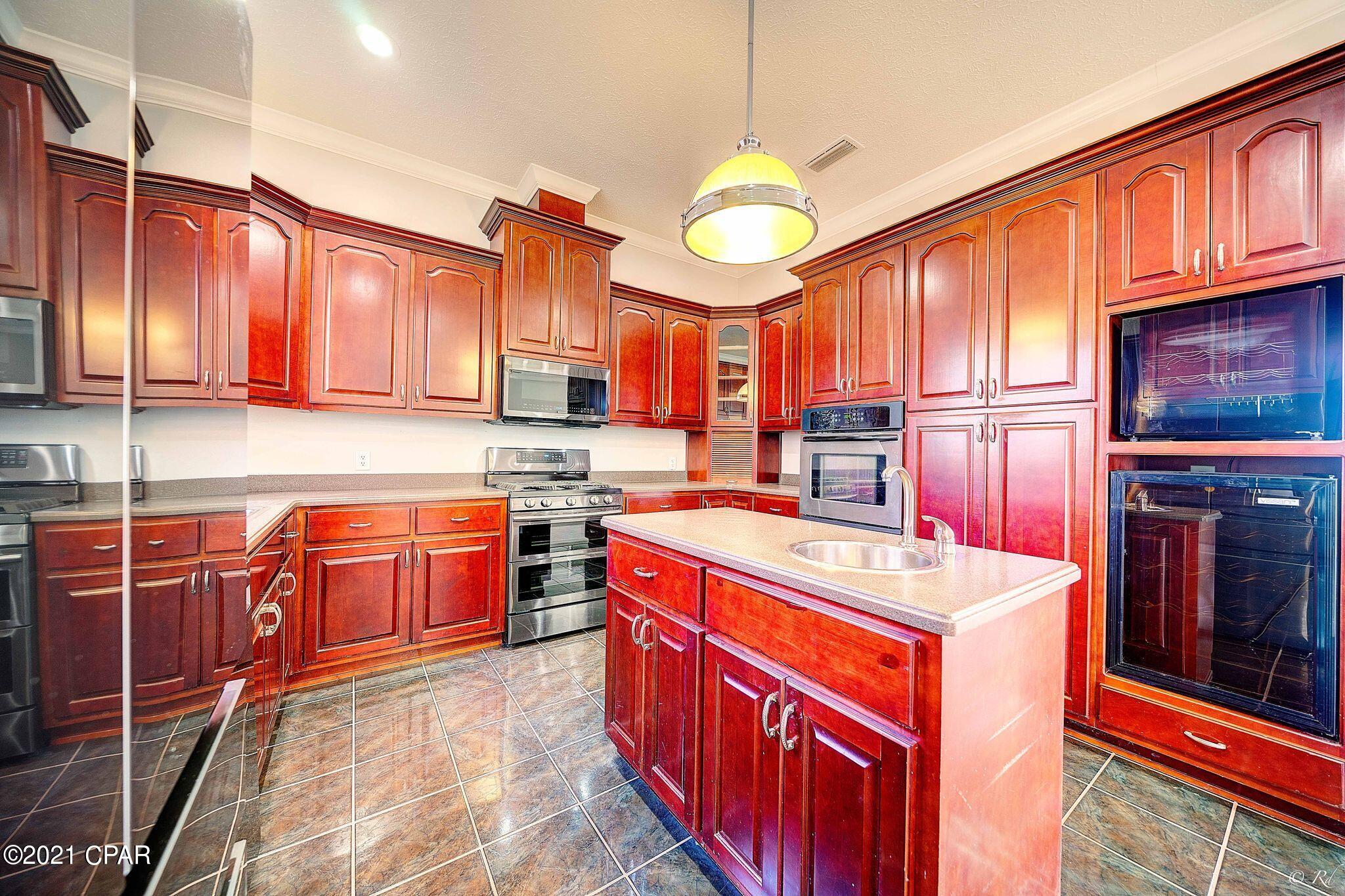 Forest Hills Unit 1 - Residential