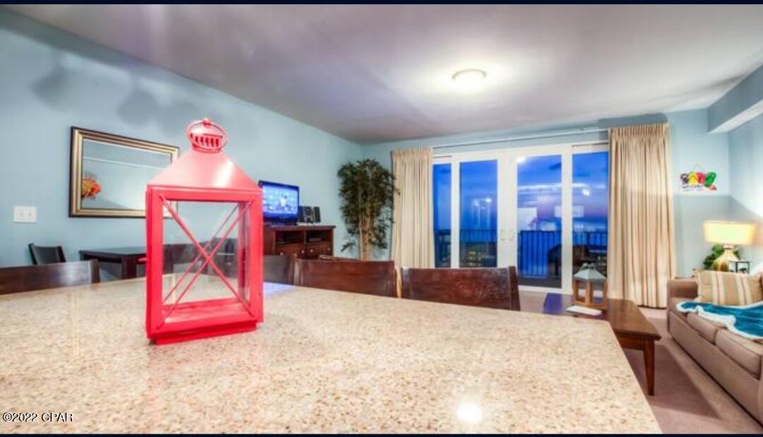 Laketown Wharf - Residential