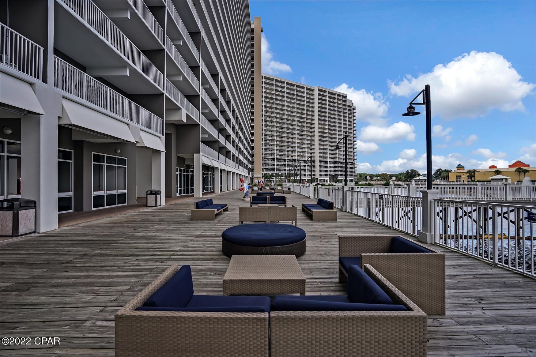 Laketown Wharf - Residential