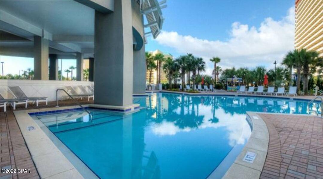 Laketown Wharf - Residential