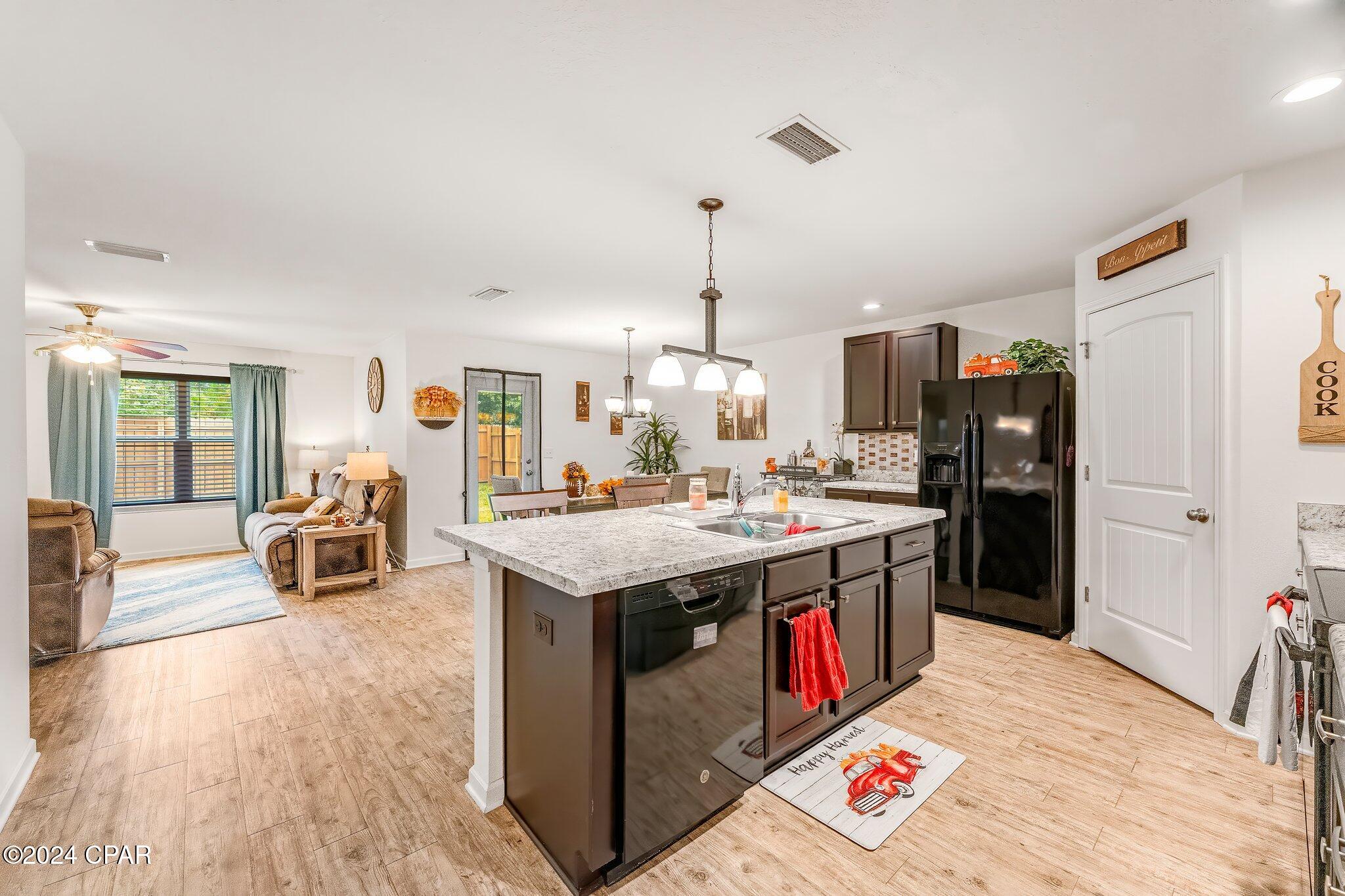 Olde Towne Village - Residential