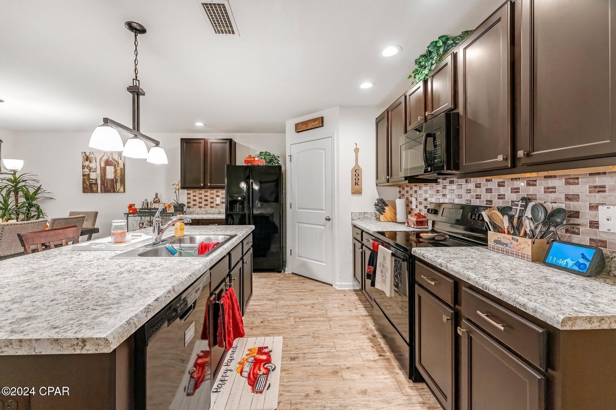 Olde Towne Village - Residential