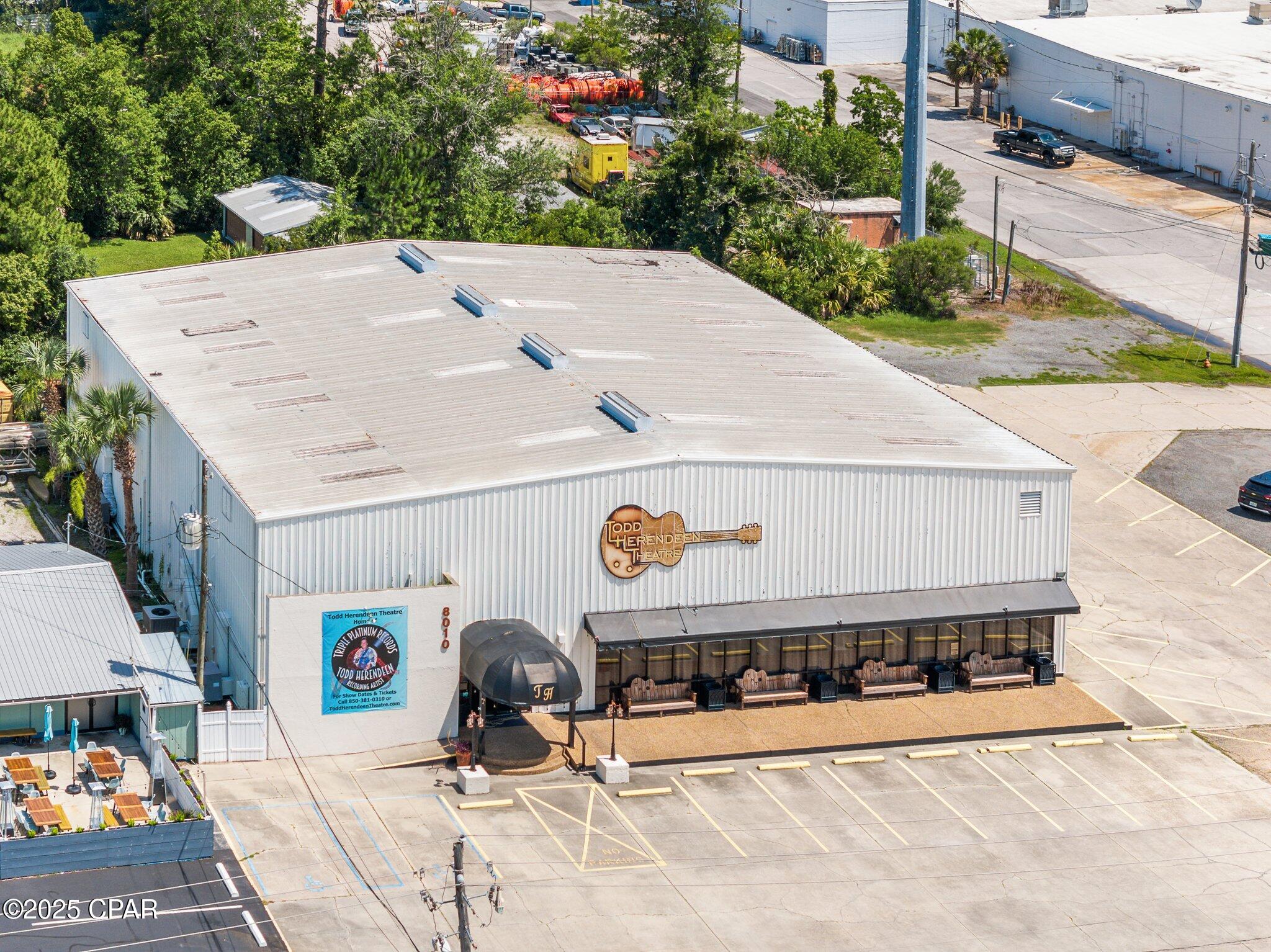 Gulf Coast Hwy - Commercial Sale