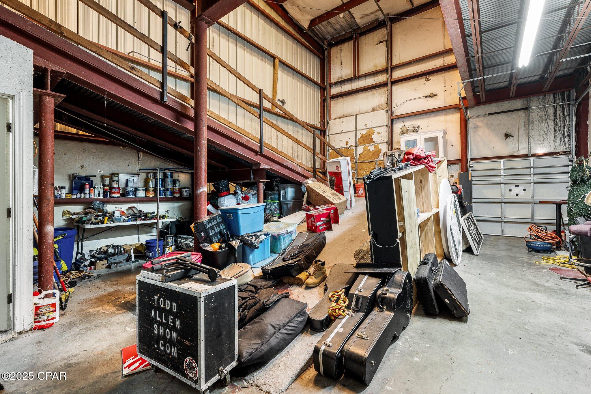 Gulf Coast Hwy - Commercial Sale