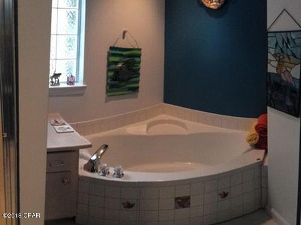 Leisure Lakes - Residential