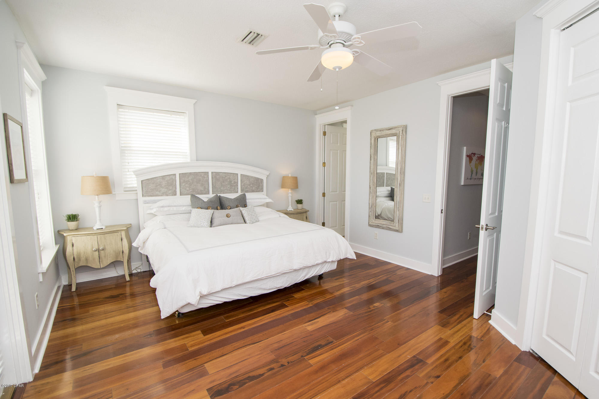 La Valencia Beach Resort - Residential