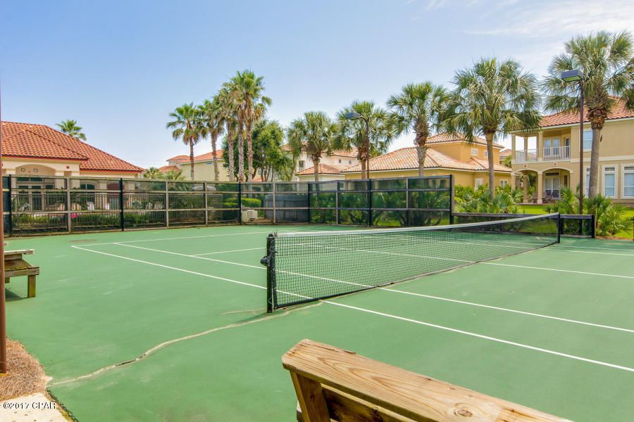 La Valencia Beach Resort - Residential