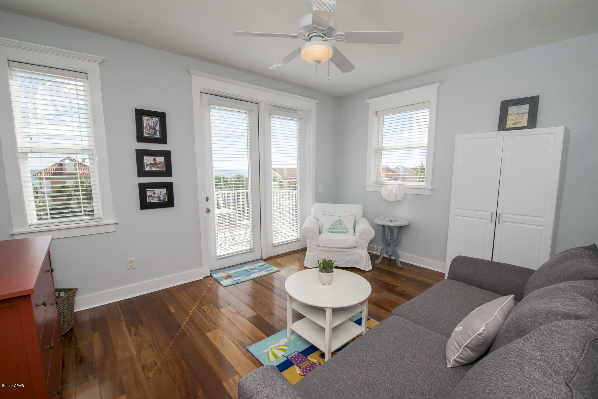 La Valencia Beach Resort - Residential