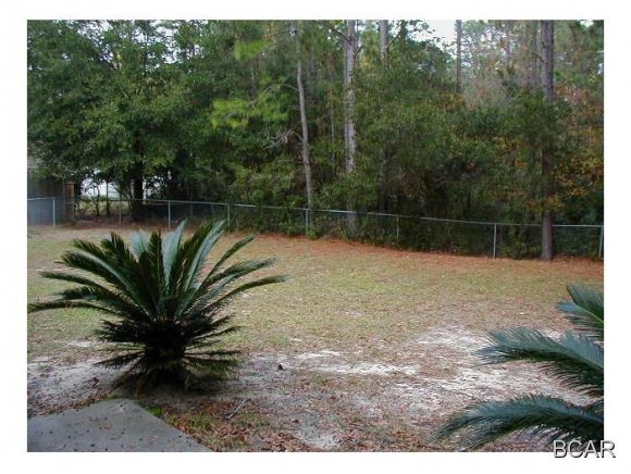 Fmw's Del Add To Lynn Haven - Residential Lease