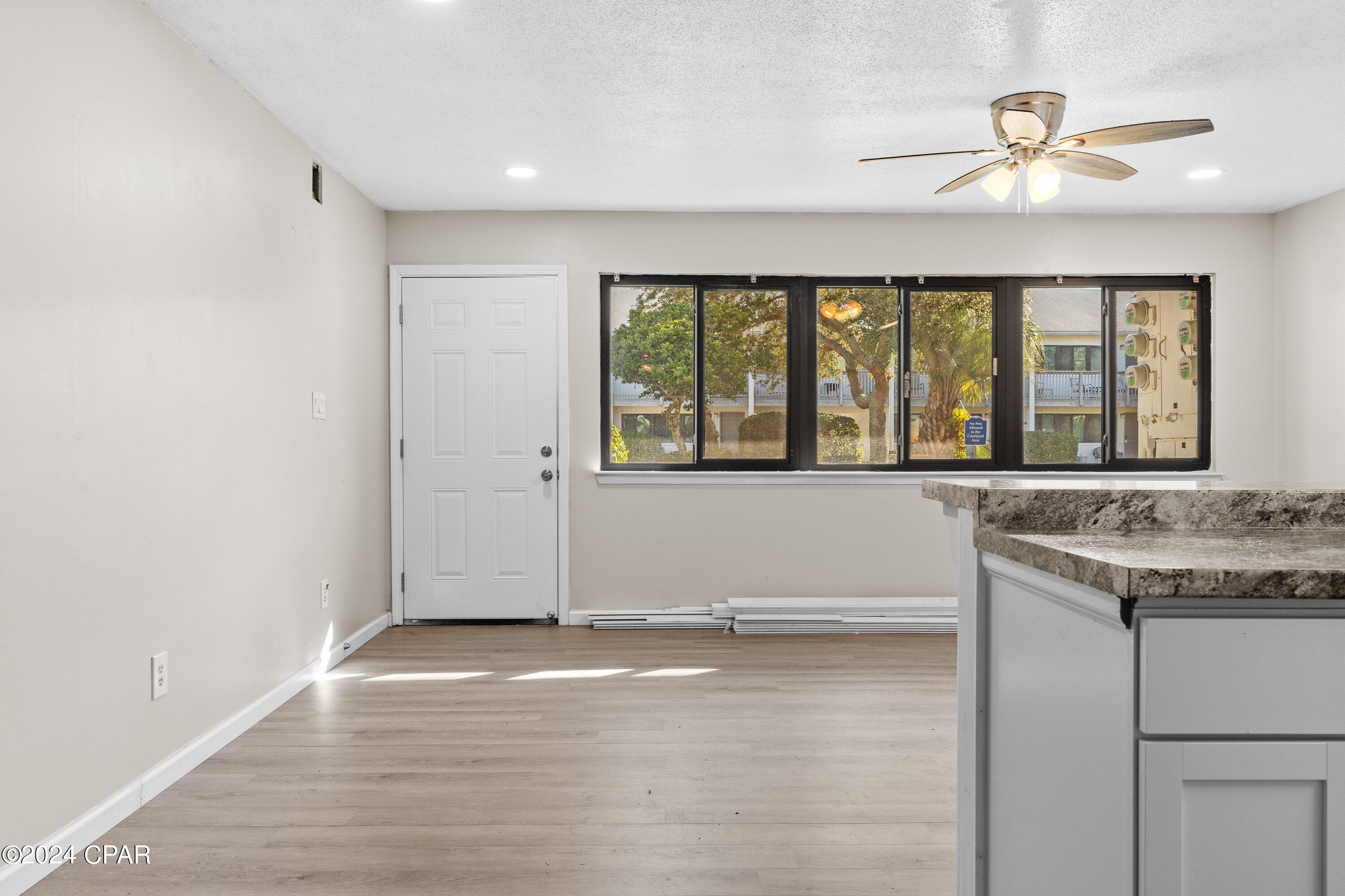 Hidden Beach Villas - Residential