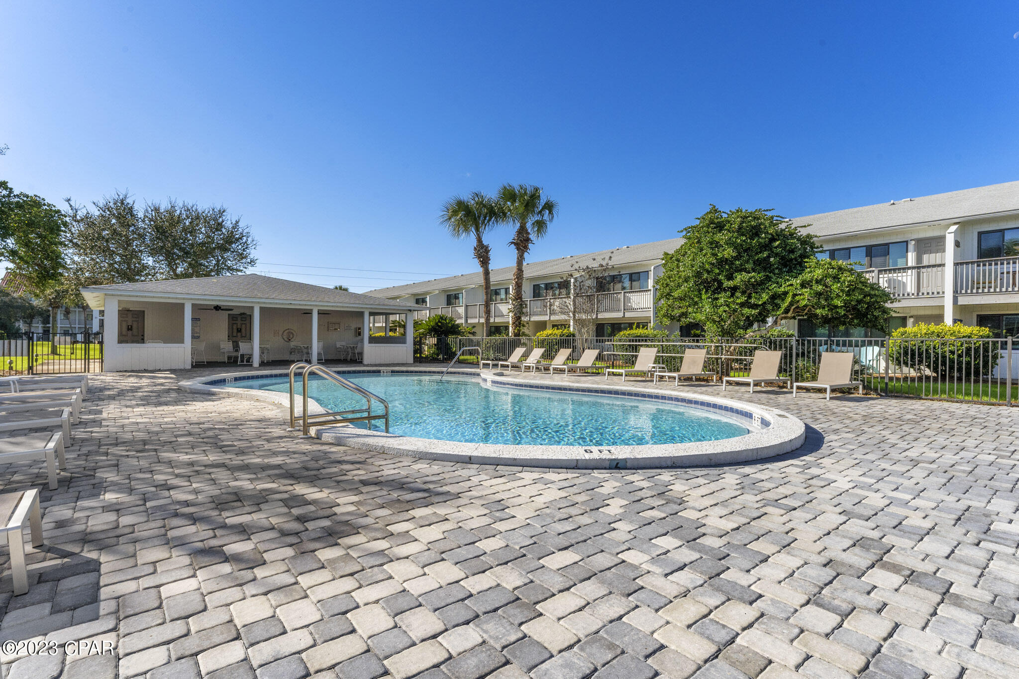 Hidden Beach Villas - Residential