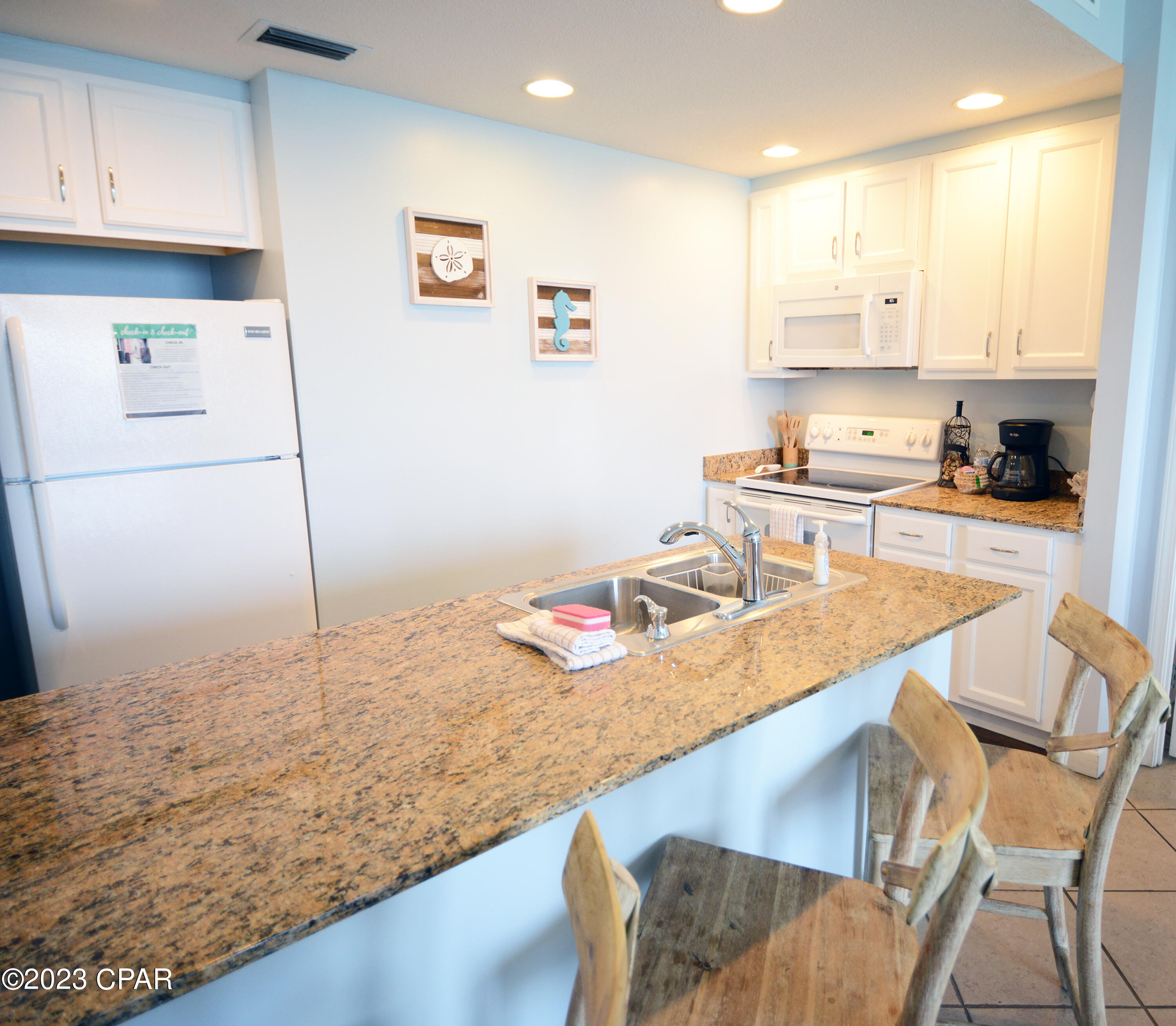 Sterling Reef - Residential