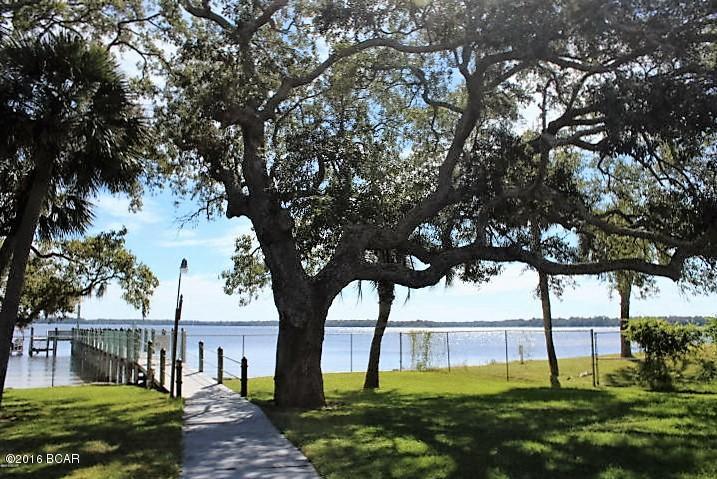 Cove Condominium - Residential