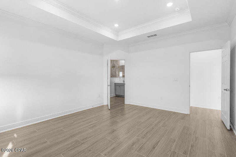 Lake Merial - Residential