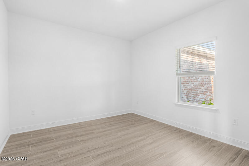 Lake Merial - Residential