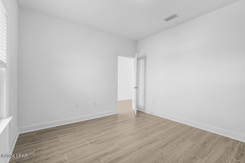 Lake Merial - Residential