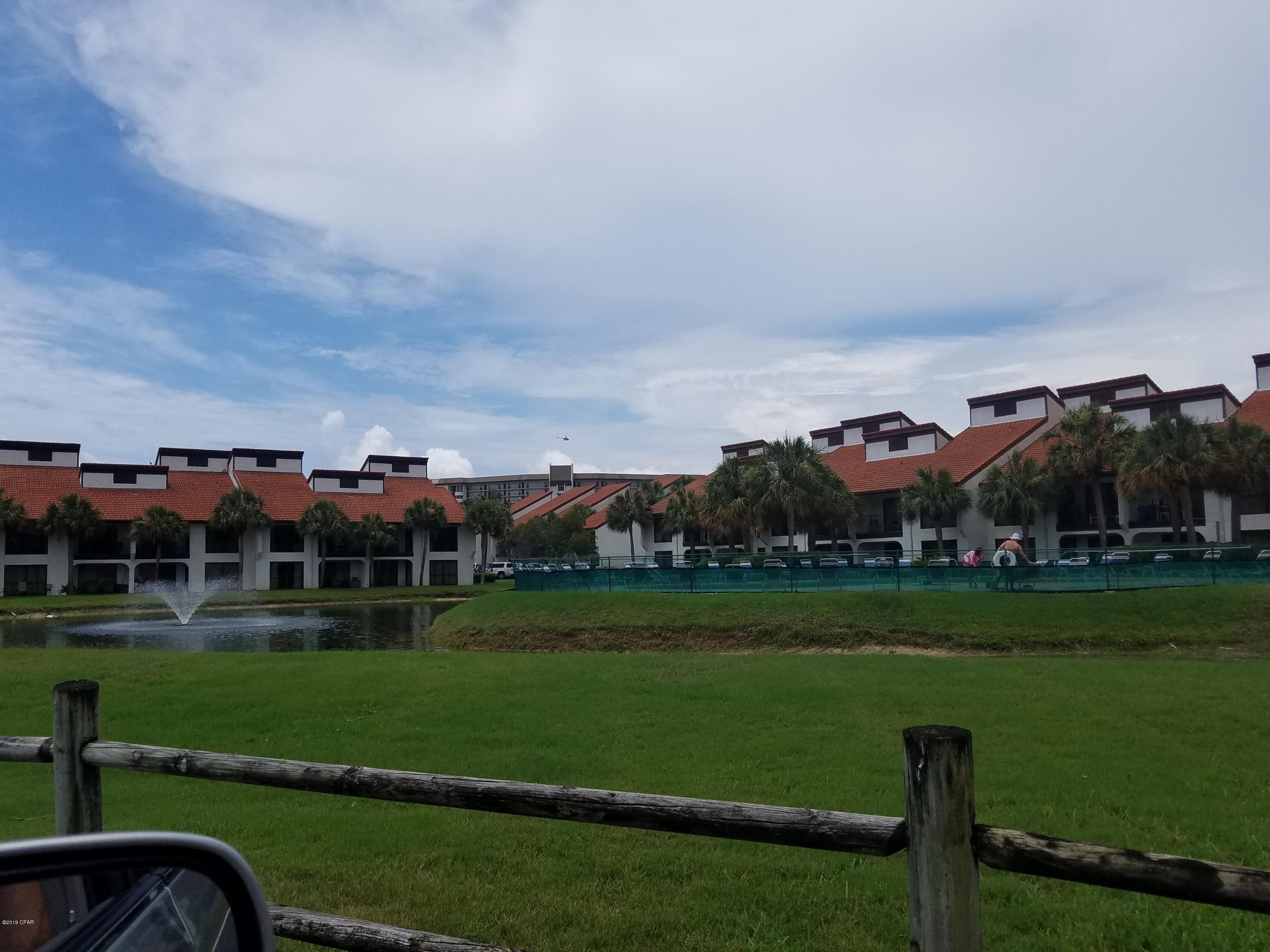 Edgewater Golf Villas III-B - Residential