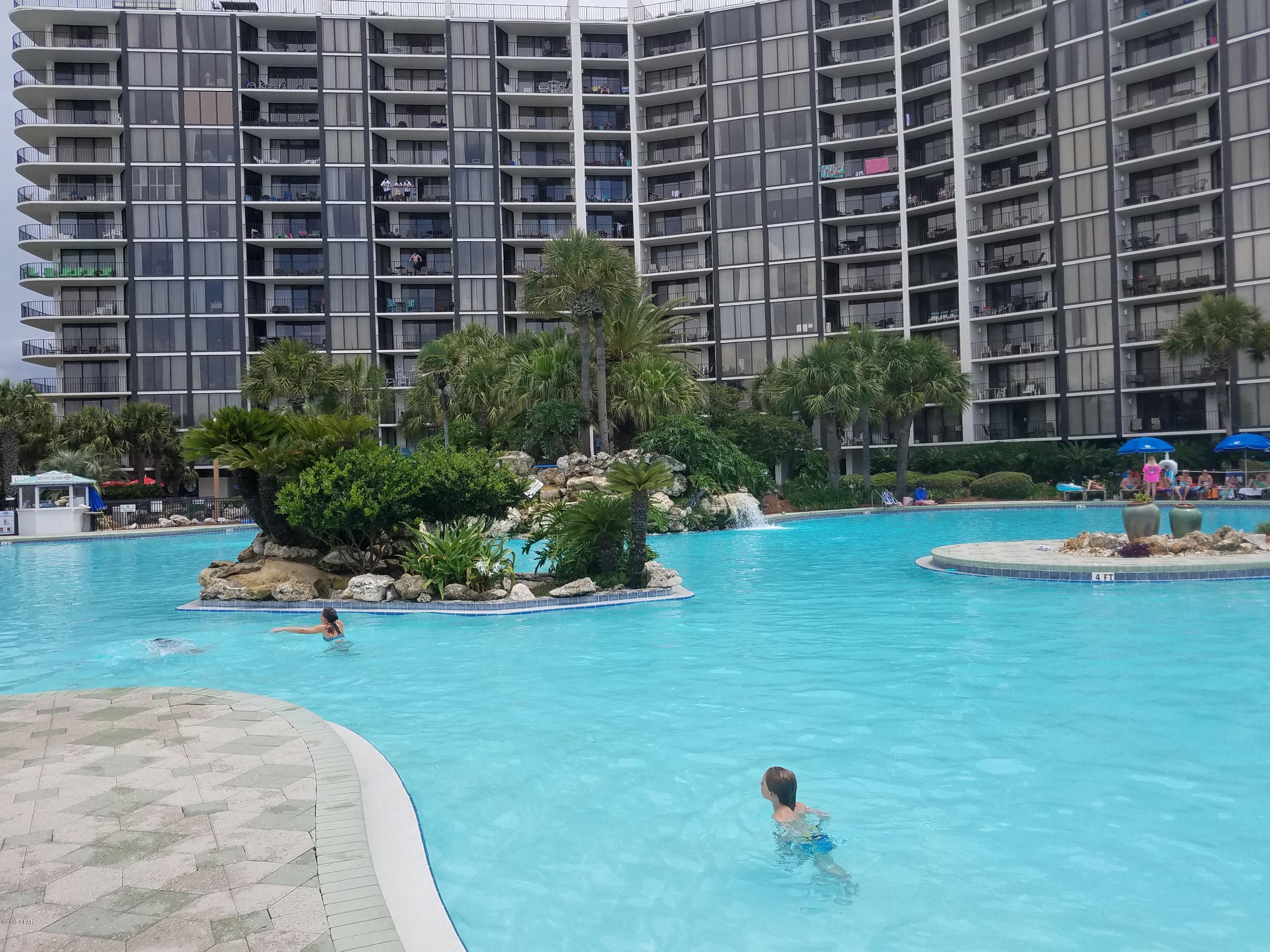 Edgewater Golf Villas III-B - Residential