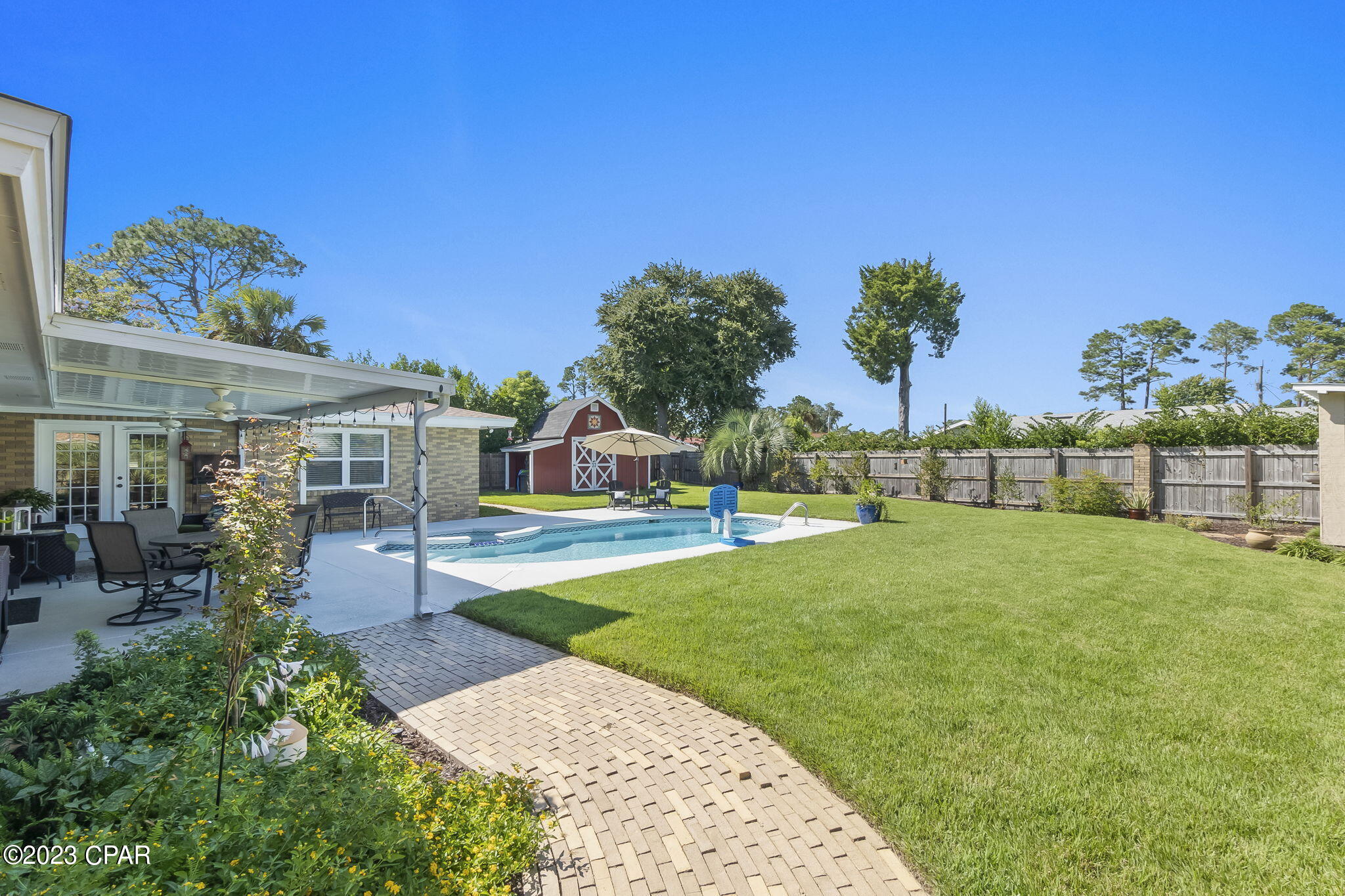 Woodlawn Unit 4 - Residential