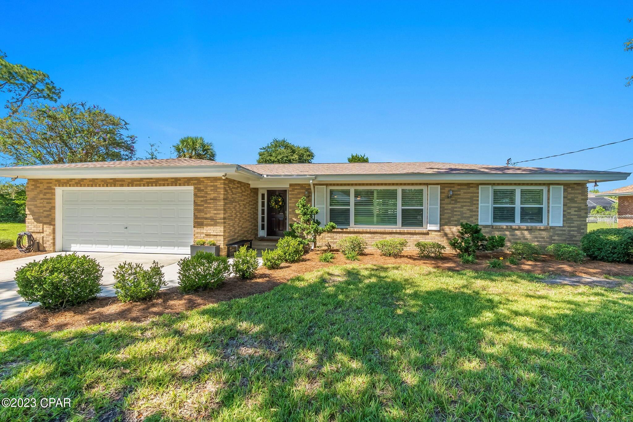 Woodlawn Unit 4 - Residential