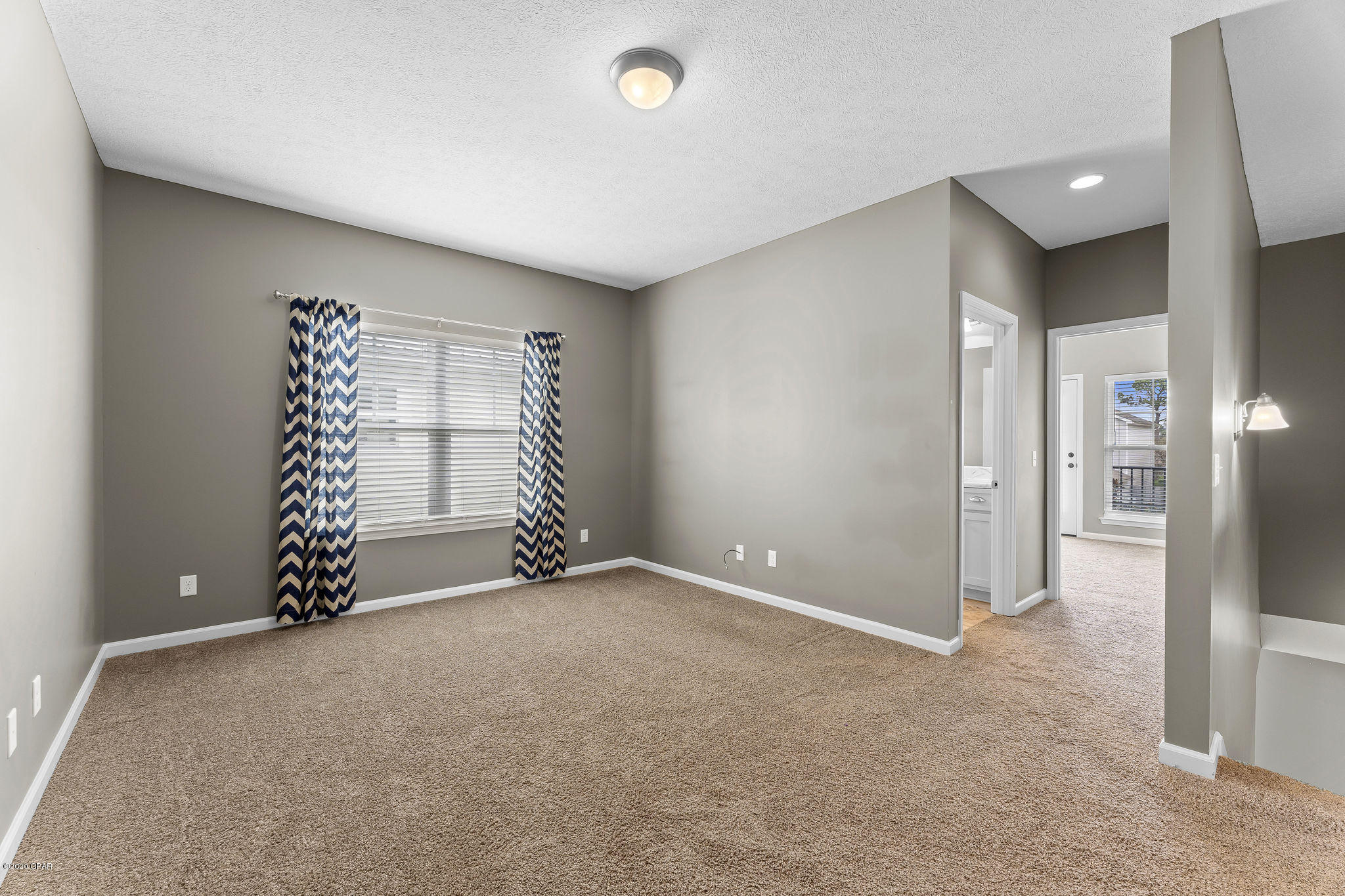 Hidden Lagoon - Residential