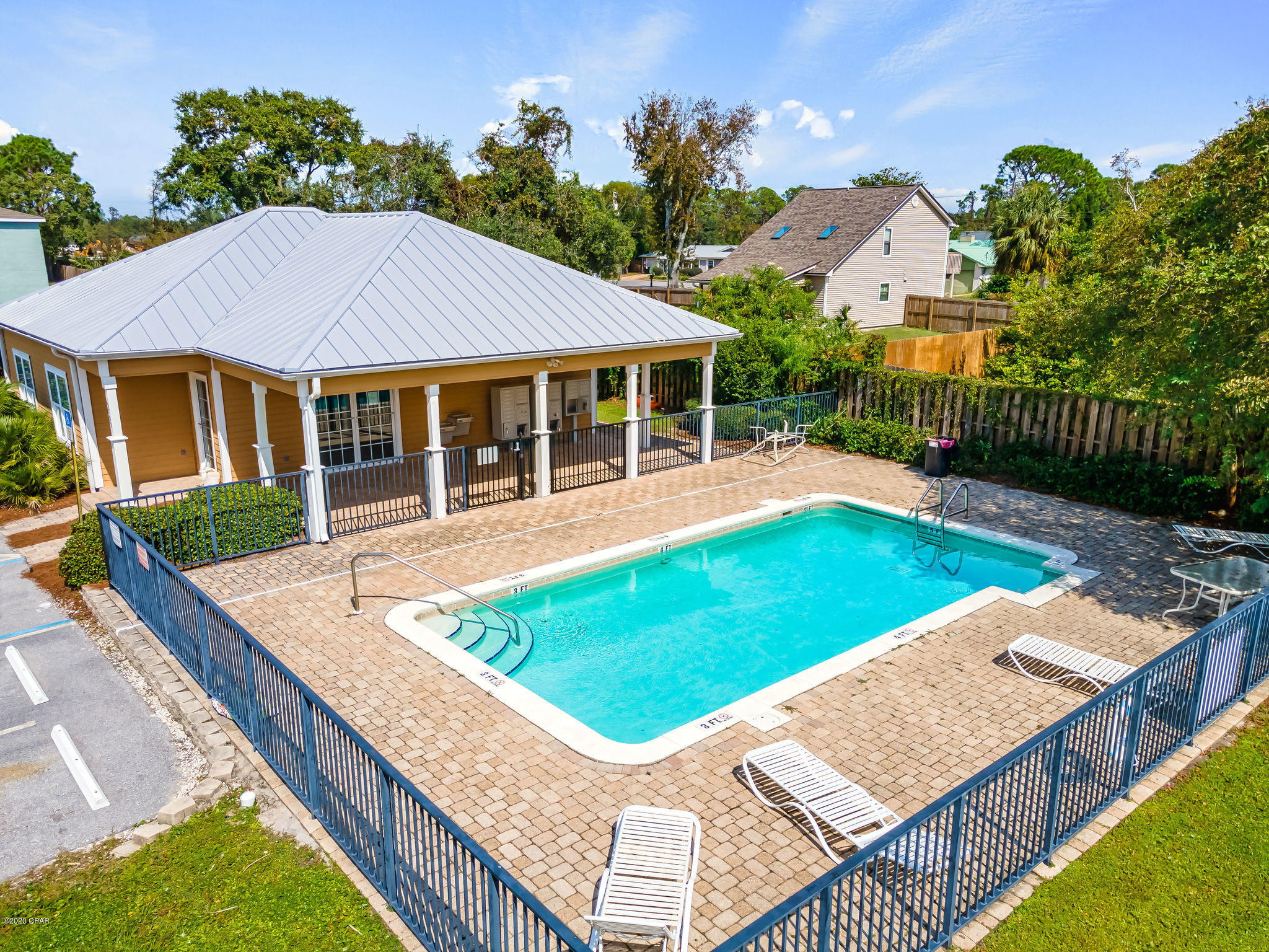 Hidden Lagoon - Residential