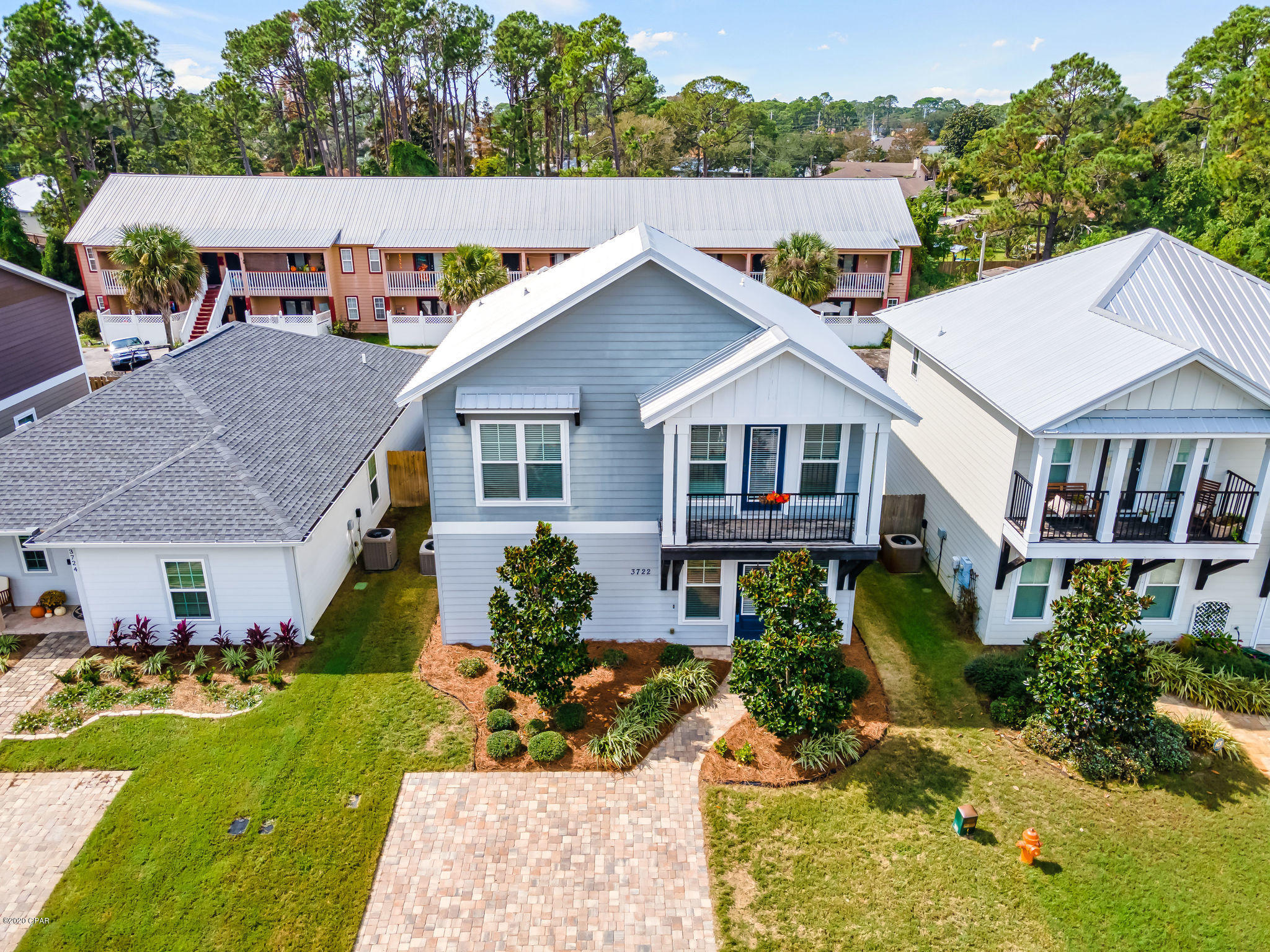 Hidden Lagoon - Residential