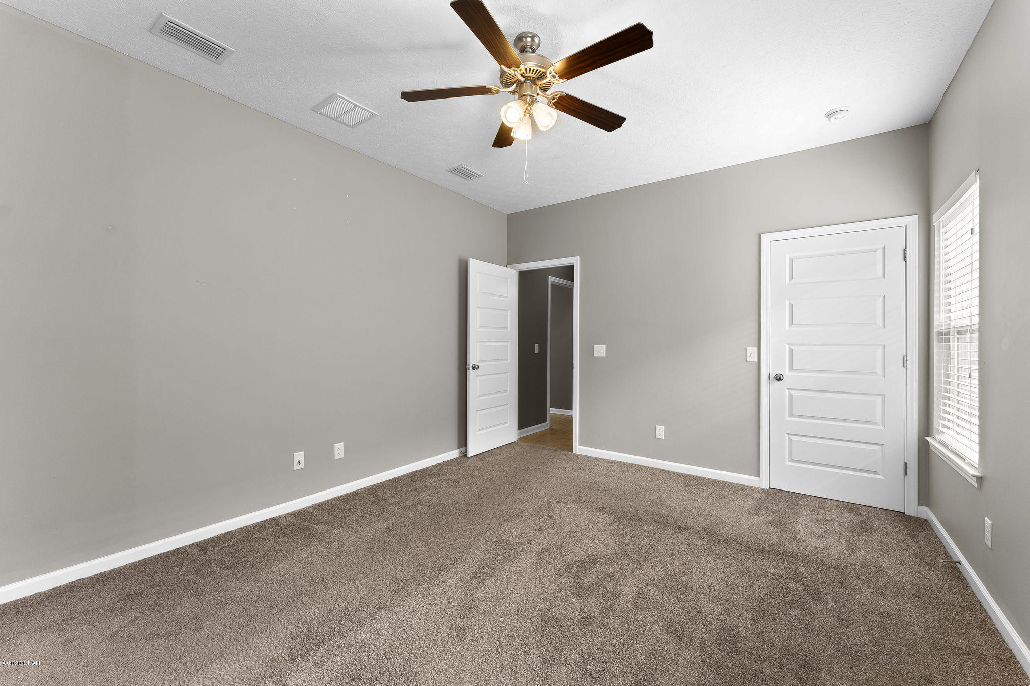 Hidden Lagoon - Residential