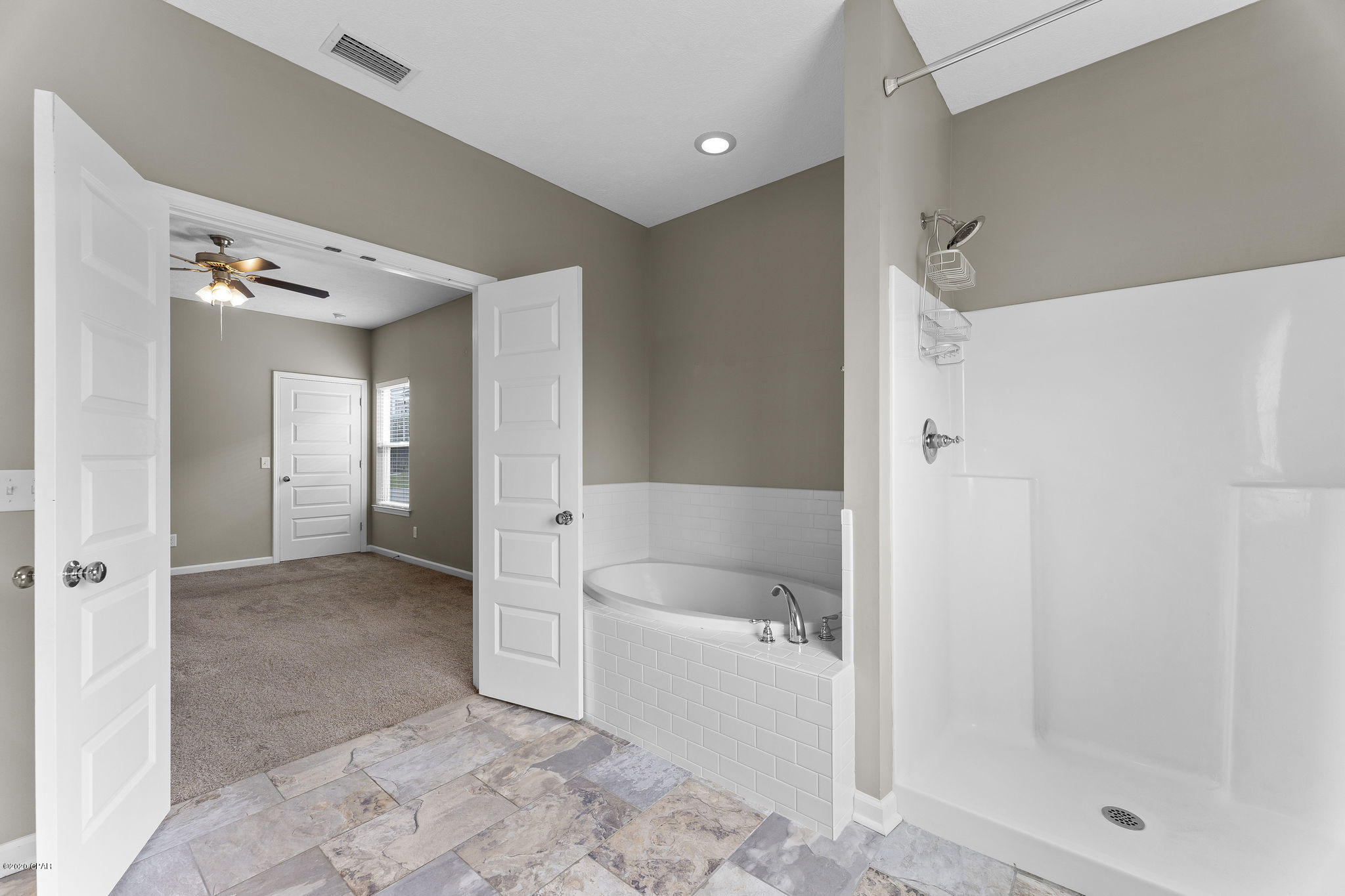 Hidden Lagoon - Residential