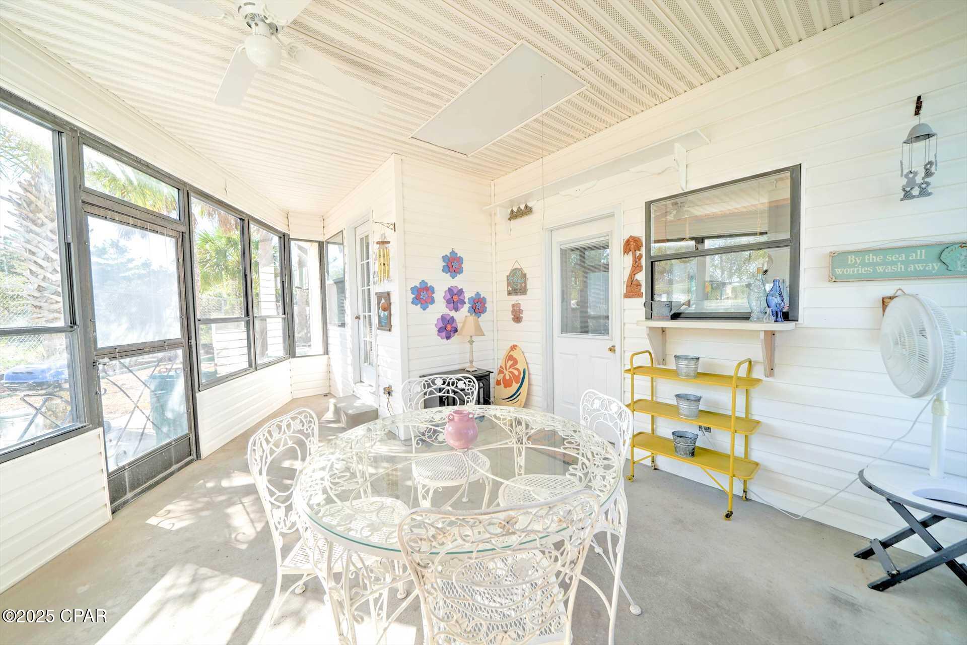 Venture Out Travel Trail - Residential