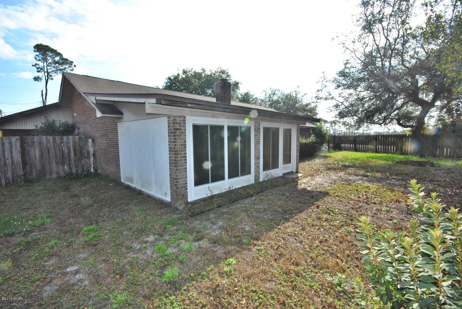 Northwoods Estates 1st Add - Residential