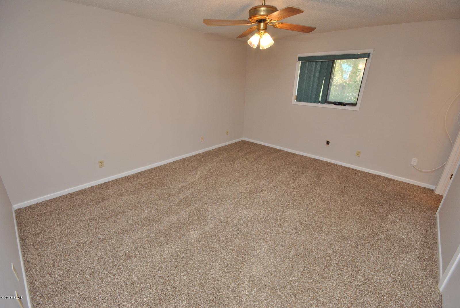 Northwoods Estates 1st Add - Residential