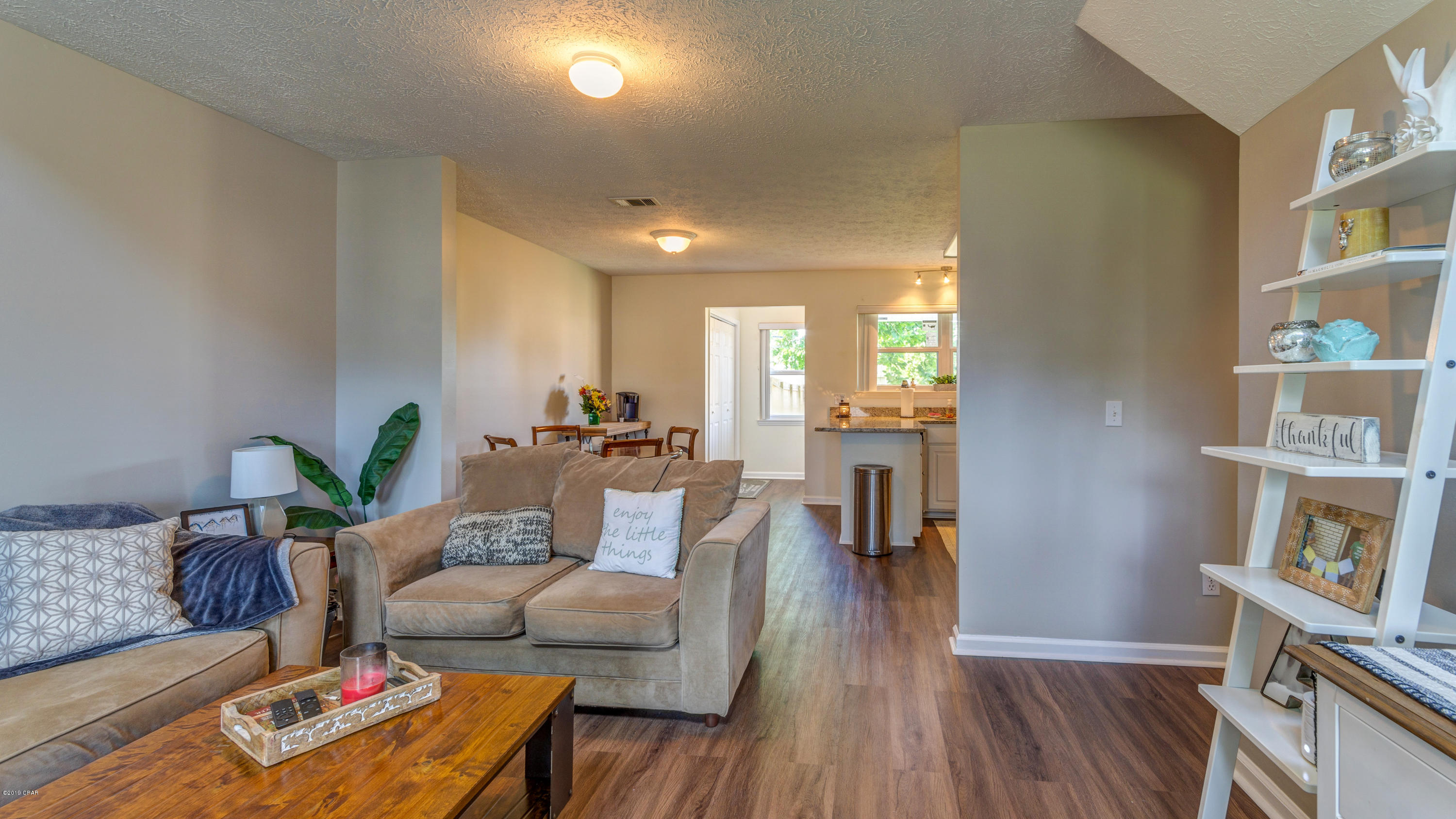 Belaire Estates U-6 - Residential
