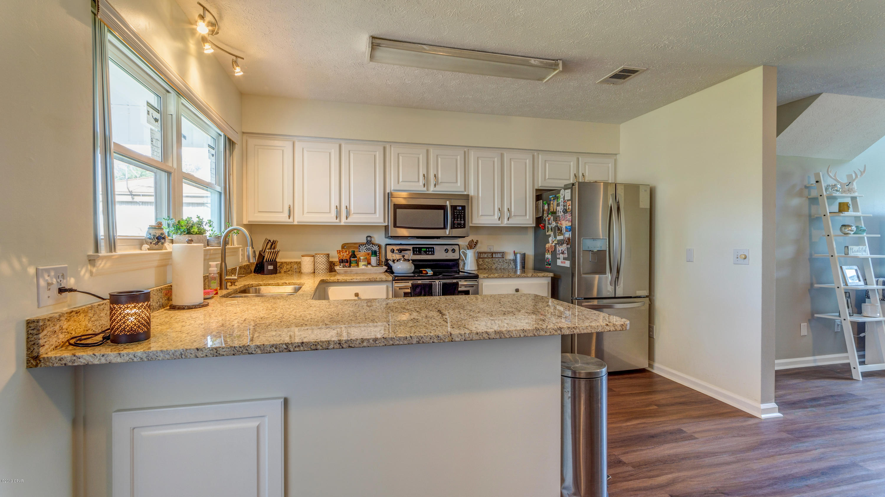 Belaire Estates U-6 - Residential