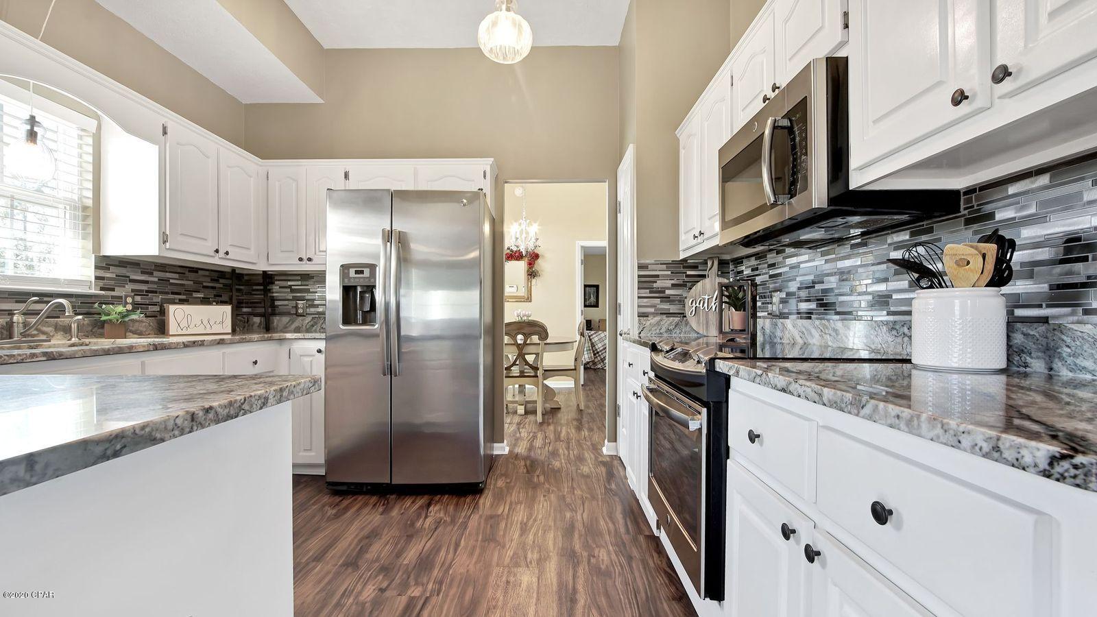 Highway 22 West Estates - Residential