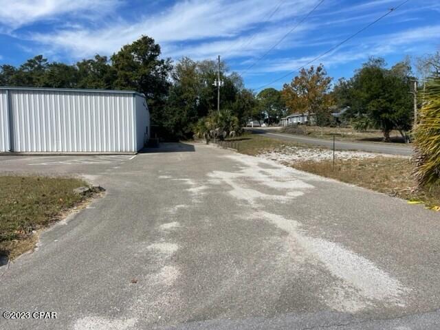 Kelly's - Commercial Sale