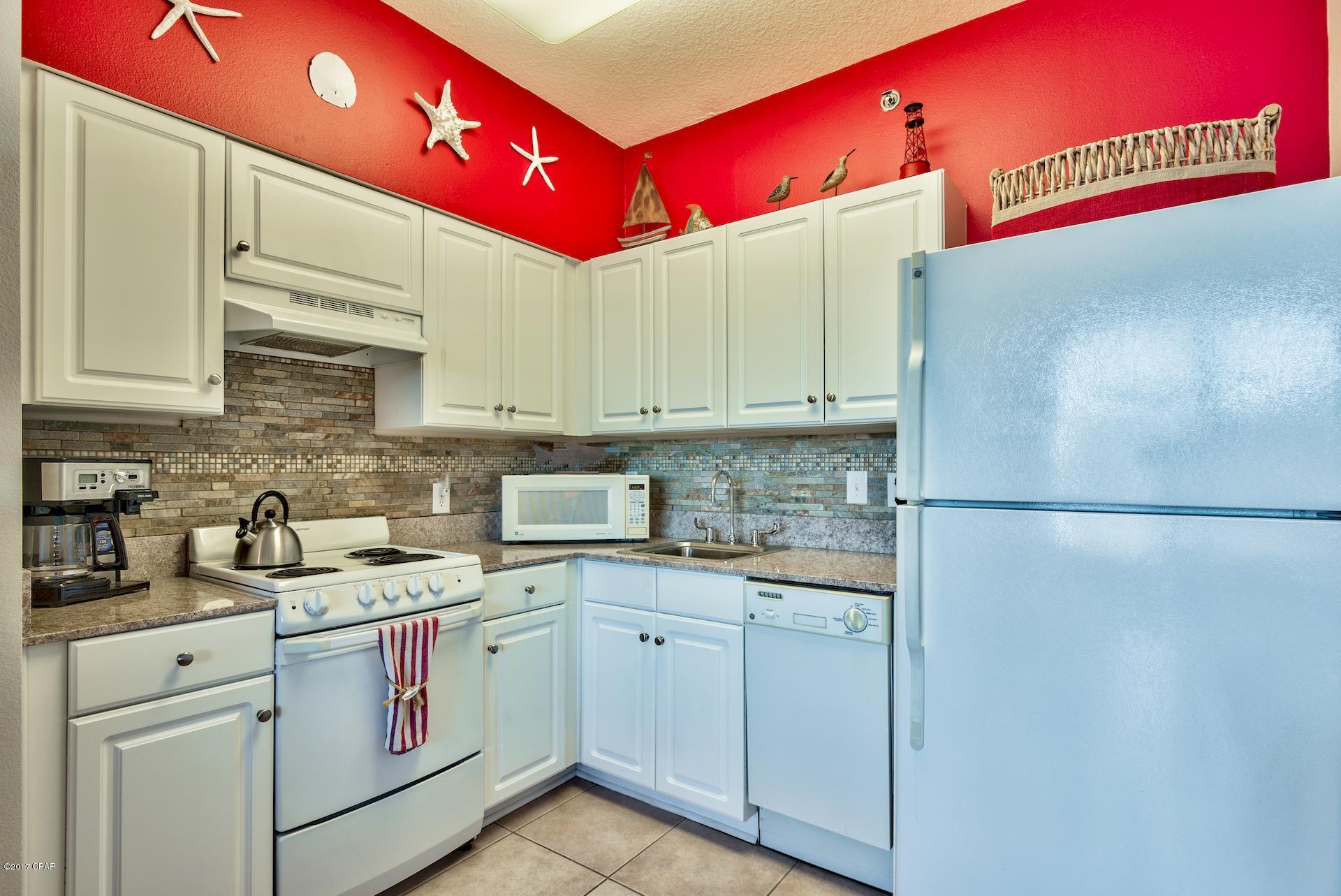 Shores Of Panama - Residential