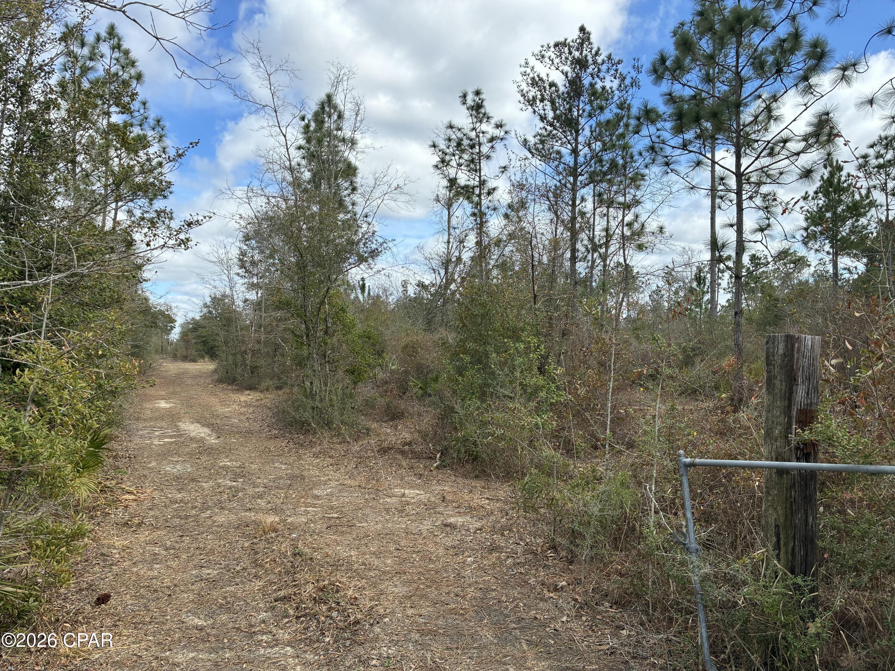 [No Recorded Subdiv] - Land