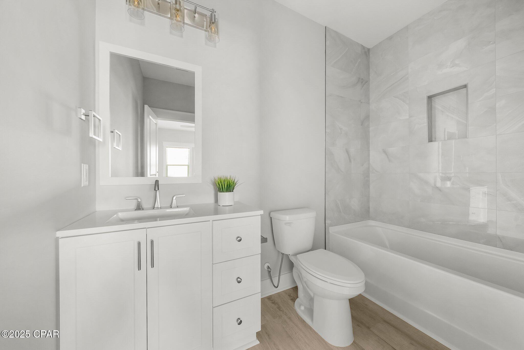 El Centro Beach - Residential