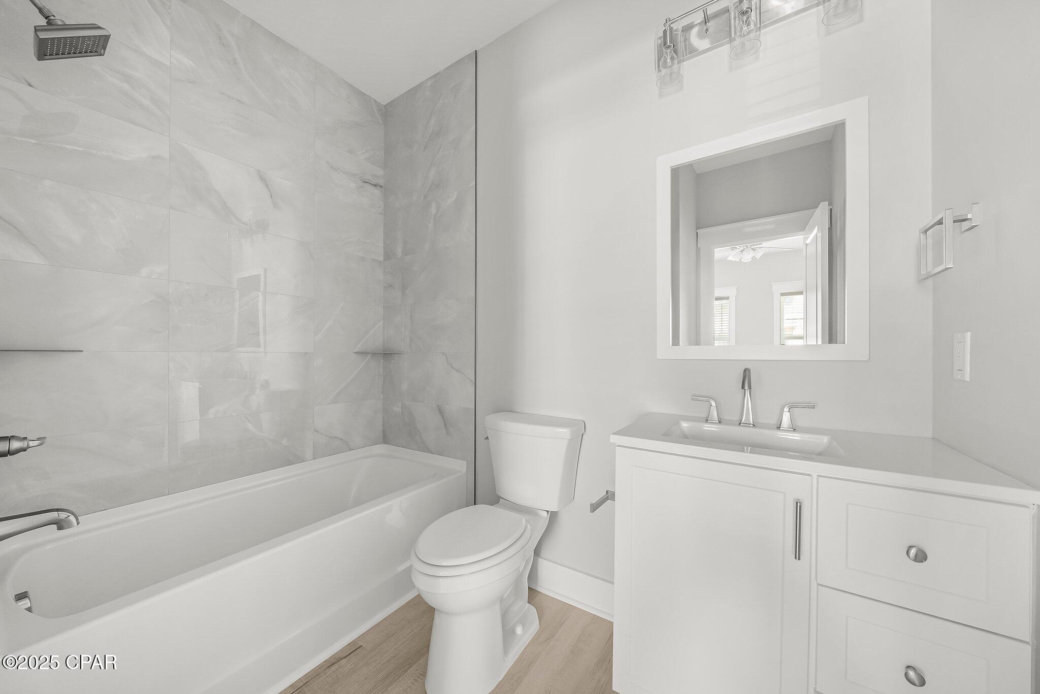 El Centro Beach - Residential